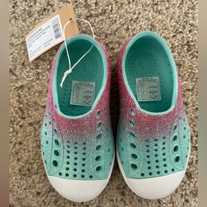 Native Jefferson Kids Shoes, 6C Sparkle Blue and Pink